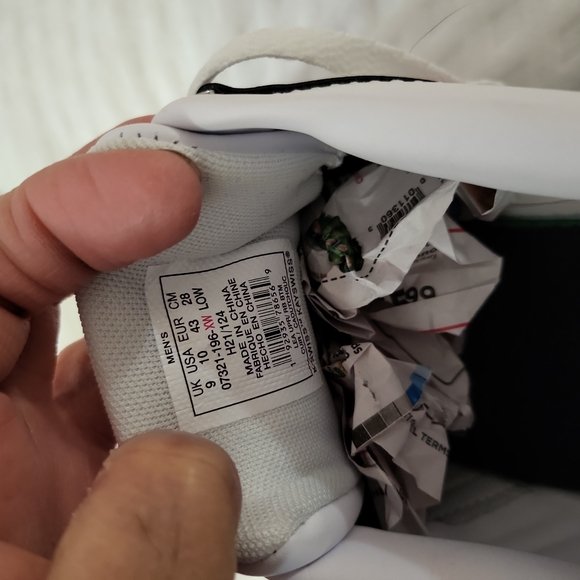 K-Swiss Classic VN (Black & Red Stripes Colorway) - Picture 8 of 13